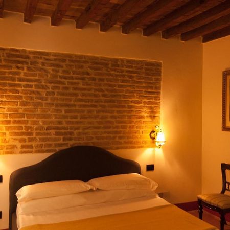 Bed and Breakfast Palazzo Benucci San Gimignano Exterior foto