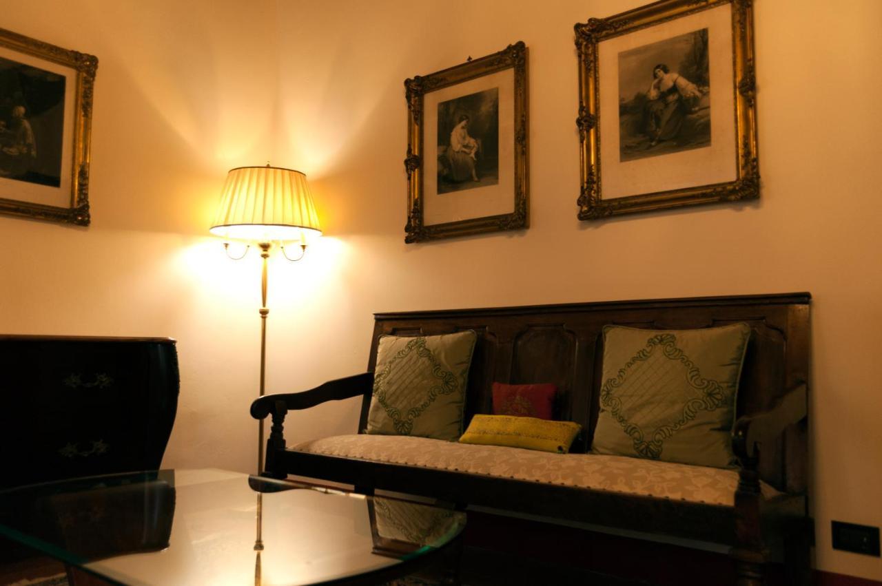 Bed and Breakfast Palazzo Benucci San Gimignano Exterior foto