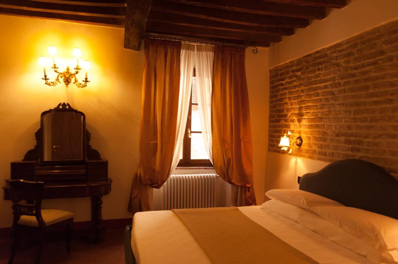 Bed and Breakfast Palazzo Benucci San Gimignano Exterior foto